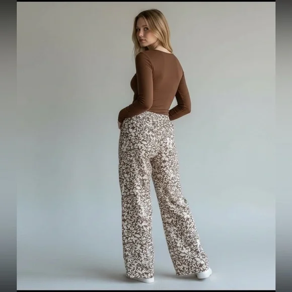 NWT Z Supply Printed wide leg pants Medium - Picture 3 of 5